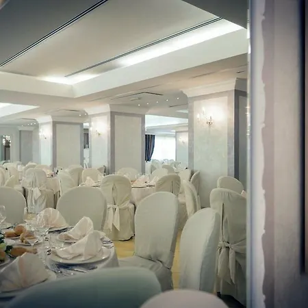 Club Kennedy 4*
