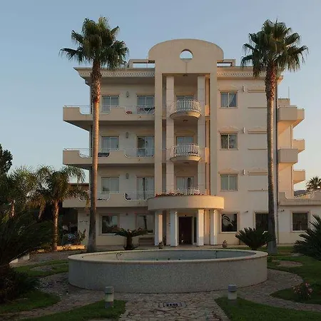 Club Kennedy 4*