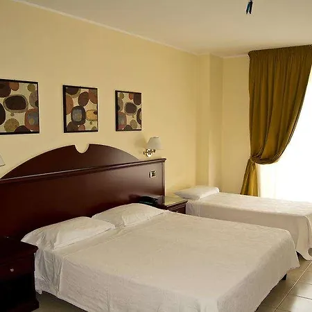 Club Kennedy 4*
