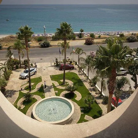 Club Kennedy 4*