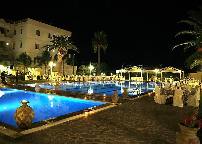 Club Kennedy 酒店 罗切拉伊奥尼卡