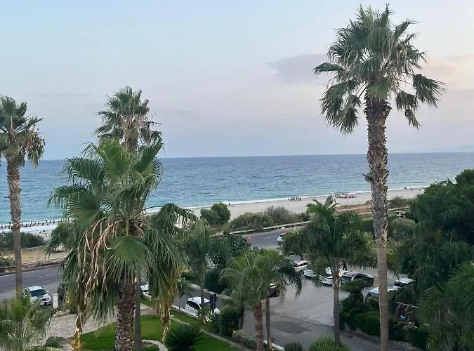 Club Kennedy 罗切拉伊奥尼卡