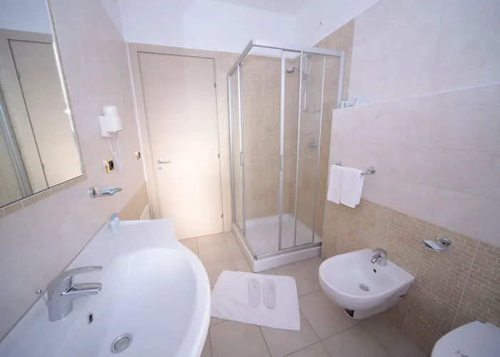 Club Kennedy 罗切拉伊奥尼卡